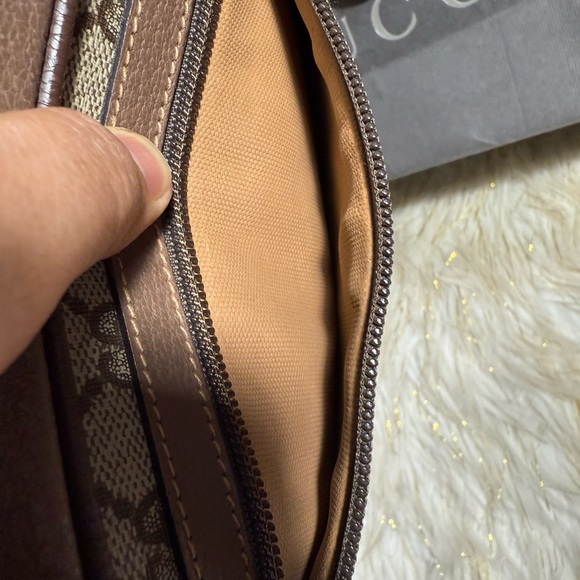Gucci GG Clutch wristlet Pvc Pouch bag Brown with paper bag included. - Picture 14 of 16